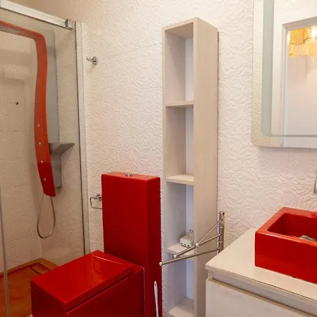 White Semesterbostad *