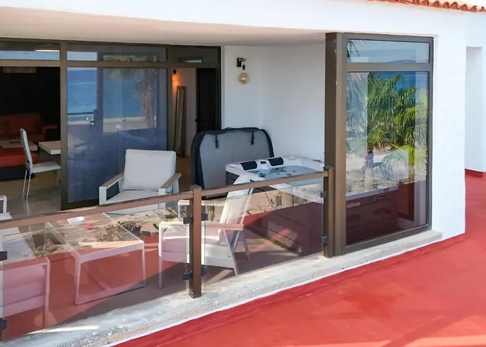 White بيت للعطل كوستا كالما